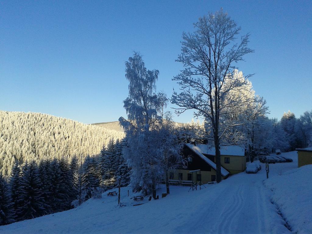 Chata Jawa Hotel Strážné Buitenkant foto