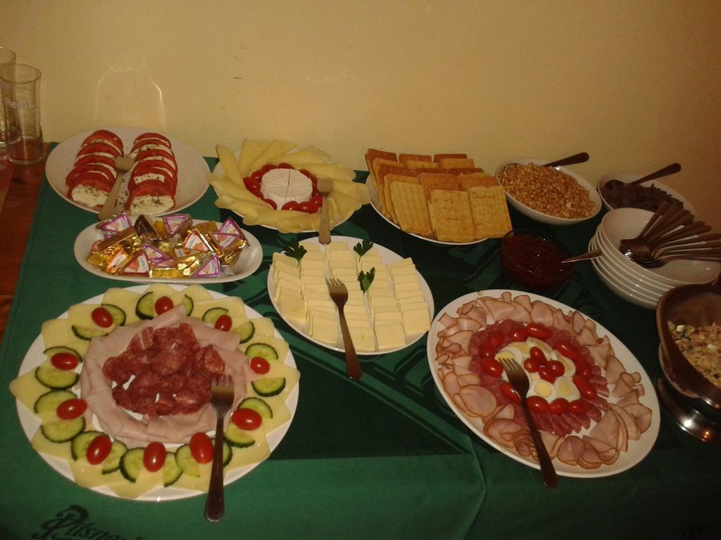 Chata Jawa Hotel Strážné Buitenkant foto