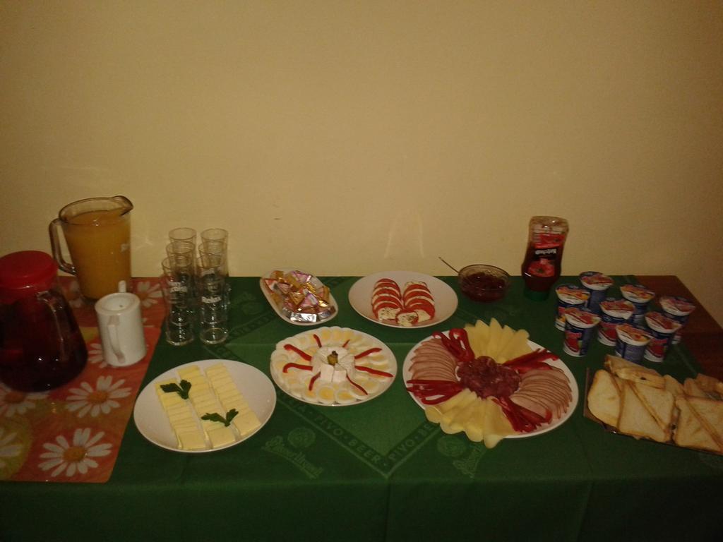Chata Jawa Hotel Strážné Buitenkant foto